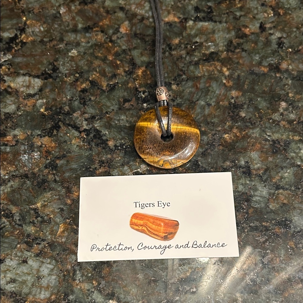 Tiger's Eye Pendant Necklace
